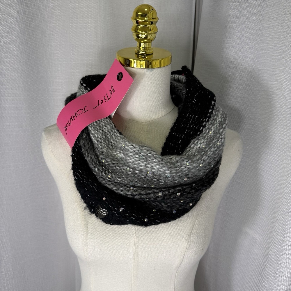 Betsey Johnson Women's Infinity Scarf Knit Cowl Y2K Rhinestones Gems NEW